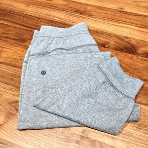 Lulu lemon cropped loose fitting pants grey.